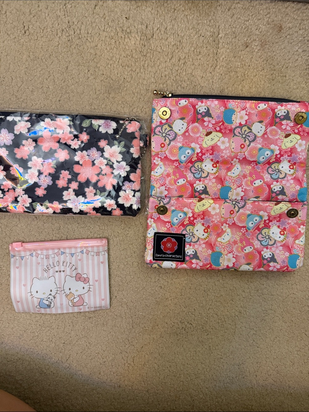 bundle of pouches (3)